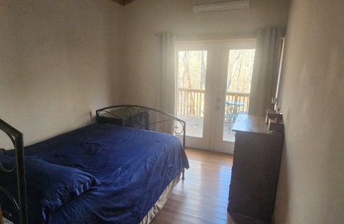 Carpenter Cabin | Fairy House - two bedroom cabin on a peaceful farm