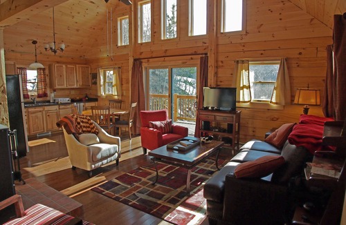 Rainbow Valley Cabin | Family Mountain Retreat