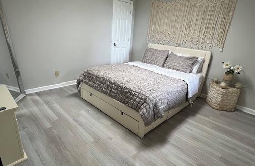 Piney Creek House | Farmhouse apartment with WiFi in Piney Creek - 2 bedrooms