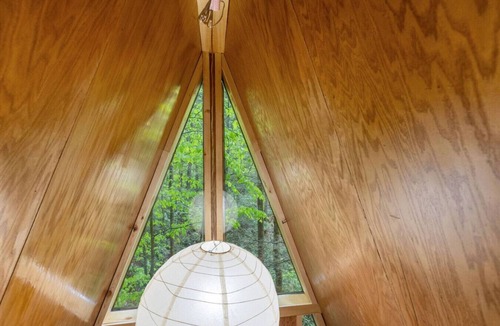 Pine Ridge Cabin | Fern Grove - Camping Cabin Retreat in RRG KY!