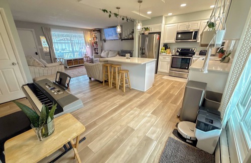 Northeast Anchorage House | Fresh Eggs Canoe Trout Fishing