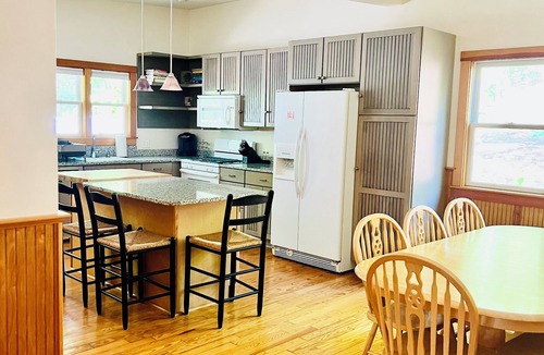 Ogunquit House | Fully Renovated Beautiful House Located Minutes From Downtown Ogunquit.