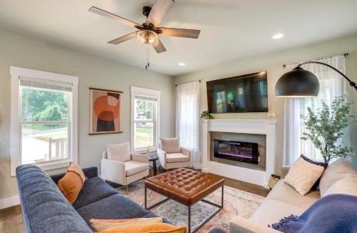 Asheville House | Getaway w/Fire Pit: 3 Mi to River Arts District!