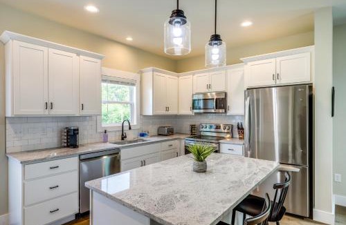 Asheville House | Getaway w/Fire Pit: 3 Mi to River Arts District!