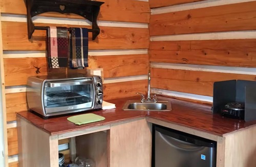 Bear Creek Apartment | Glacier Creek - Tiny Home