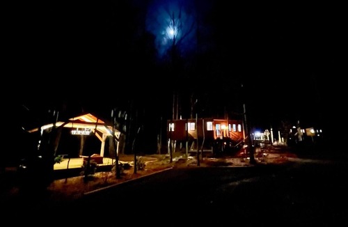 Brevard Cottage | Glamping in Brevard - Ridgeline Treehouse