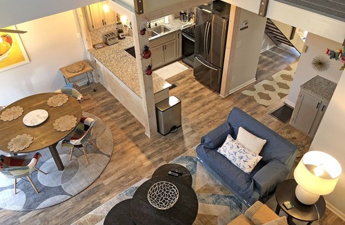 Lake Lure House | Golf Course Retreat in Rumbling Bald w Fire Pit, Loft + Private Guest Suite