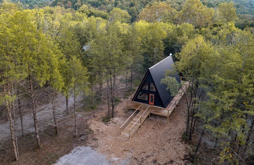 Omaha Cabin | Golf Lovers 2-bedroom A-Frame Cabin by Big Cedar Golf