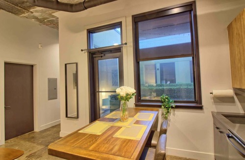 Midtown Hotel | Gorgeous Ultramodern 2BR Loft + Patio