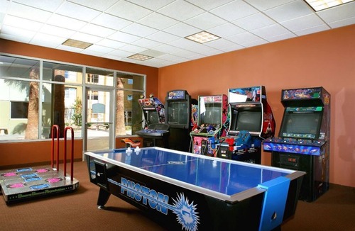 Enterprise Condo | Grandview at Las Vegas: 1-BR, Sleeps 4, with 1 Full Kitchen
