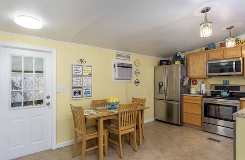 Woodfin House | Great comfy house minutes to all that Asheville has to offer!