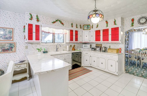Princeton House | Great for Large Groups! Massive Princeton Estate