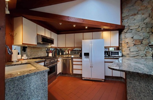 Provincetown House | Great location near town & beaches in West End quiet neighborhood Dog friendly!