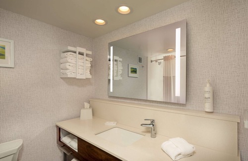 Asheville Hotel | Hampton Inn Asheville-Tunnel Rd.