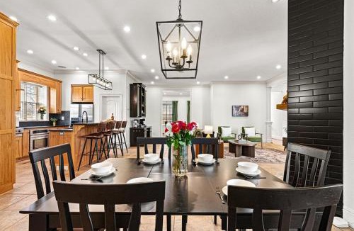 Frankfort House | Heated Pool, Hot Tub, Mini Golf, Theater-Sleeps 28