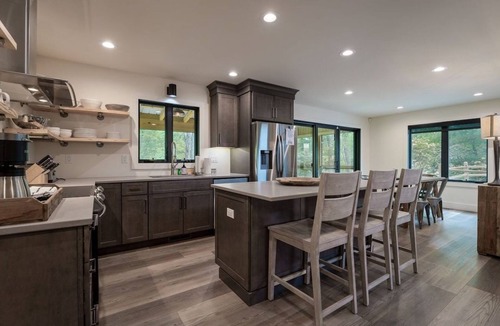 Pisgah Forest House | Hemlock Cottage in Pisgah Forest - Pet Friendly