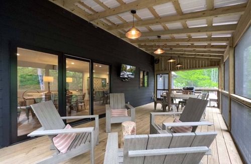 Pisgah Forest House | Hemlock Cottage in Pisgah Forest - Pet Friendly