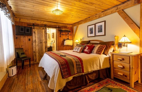 Blowing Rock Hotel | Hemlock Inn