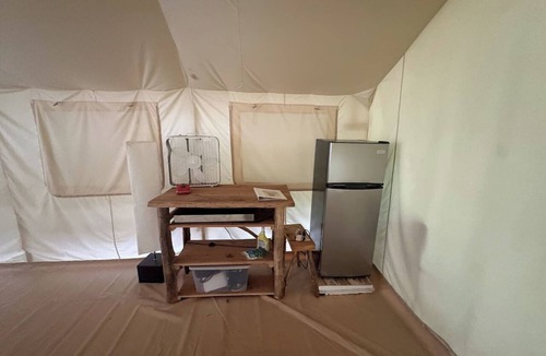 Lenoir RV Rental | Hidden Meadow Retreat | Ponds, Stars & Solitude