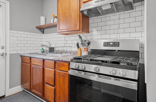 Stanton House | Hide & Seek Lodge l Cozy 2BR l 15 min to RRG l WI-FI