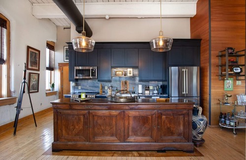 Old City Apartment | Highway Vintage | Boutique City Escape