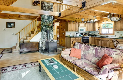 Machias House | Hike, Explore & Unwind: Rustic Maine Getaway