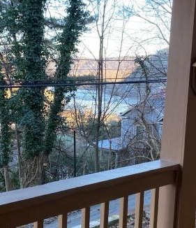 Harpers Ferry House | Hillside Hideaway in Lowertown Harpers Ferry
