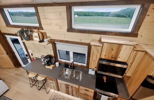 Augusta House | Hilltop Haven, hot tub- sauna - campfire area