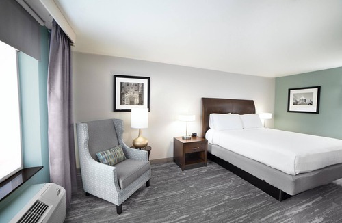 South Bend Hotel | Hilton Garden Inn South Bend