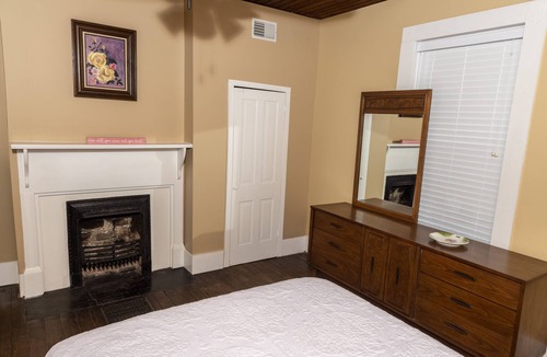 Boones Creek House | Historic 4 bedroom house with hot tub-great location