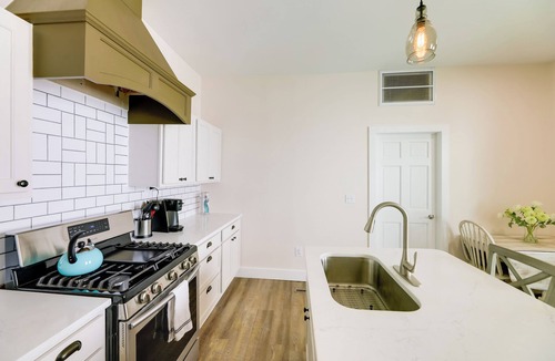 Madison Cottage | Historic Madison Retreat - 1 Mi to Ohio River