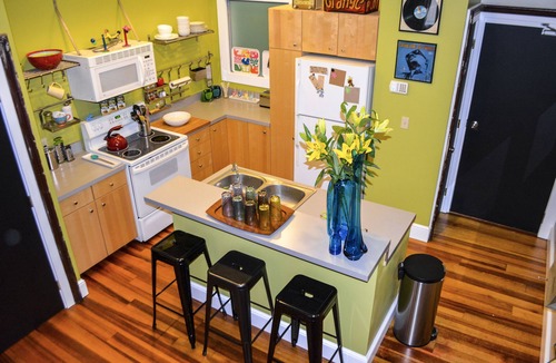 Over-the-Rhine Apartment | Historic OTR on Main Street, Central to all and Free Parking