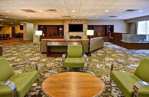 Covington Hotel | Holiday Inn Cincinnati-Riverfront, an IHG Hotel