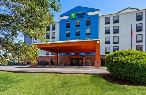 Ruthdale Hotel | Holiday Inn Express Hotel & Suites Charleston-Southridge by IHG