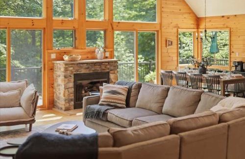 Berkeley Springs Ski Chalet | Holler Home