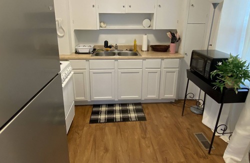 Charleston House | Home in Kanawha City