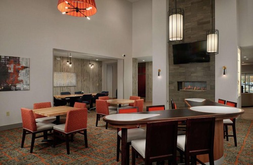 Oakley Hotel | Homewood Suites By Hilton Cincinnati Midtown