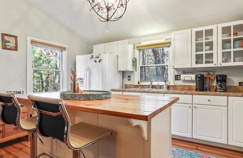 Great Cacapon House | Hope's Haven: Hot Tub, River Access, Pet Friendly