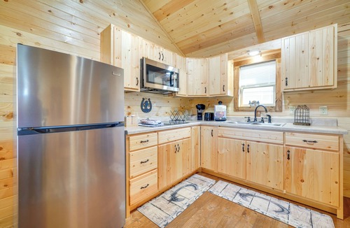 La Grange Cabin | Horse Farm Retreat w/Pond View Near Louisville