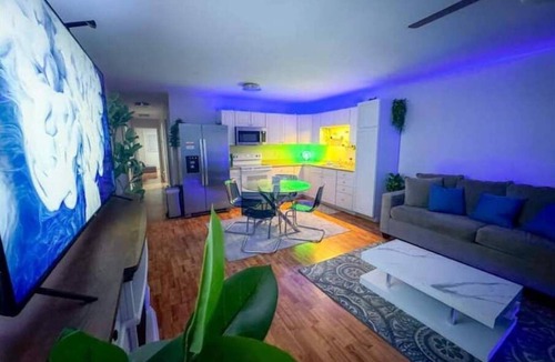 Georgetown House | Hot Tub Glow Hill Home Near KY Horse Park, Ark and Rupp Arena