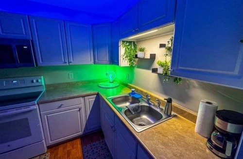 Georgetown House | Hot Tub Glow Hill Home Near KY Horse Park, Ark and Rupp Arena
