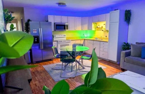 Georgetown House | Hot Tub Glow Hill Home Near KY Horse Park, Ark and Rupp Arena