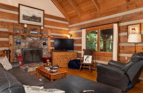 Ferguson House | Hounds Retreat