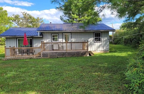 Denniston House | House of Friendship, Connect in a Relaxing Getaway near Red River Gorge