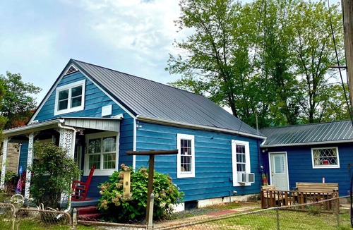 Chapmanville House | House on Main St., close to restaurants and entertainment. Miles from Trails!