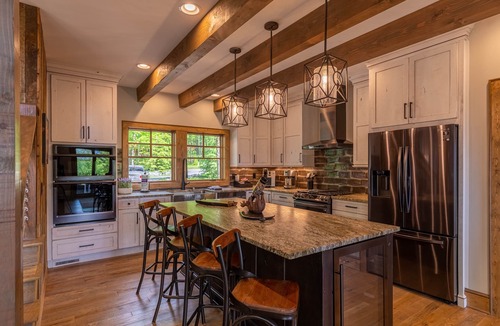 Banner Elk Cabin | Howling at the Moon - 4Bed 4 bath with hot tub in Eagles Nest with views, fire pit, game room