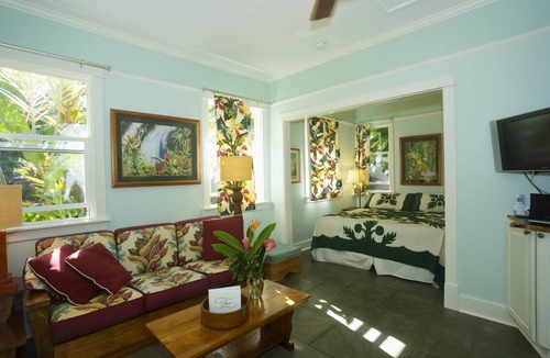 Wailuku Heights Bed & Breakfast | Iao Valley Inn
