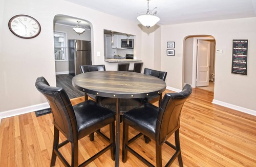 Blue Ash House | In The Heart of Blue Ash II- Close to Kenwood Mall
