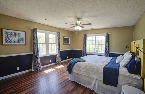 Johnson City House | In the Heart of Johnson City -less than 1 mile from ETSU