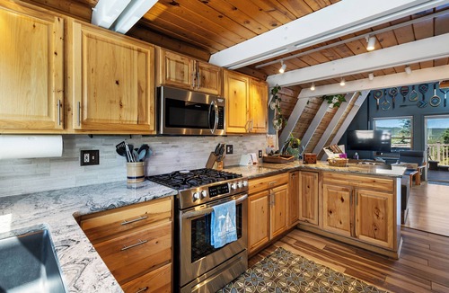 Divide Cabin | Indigo/Aframe- Hot Tub- Views!
